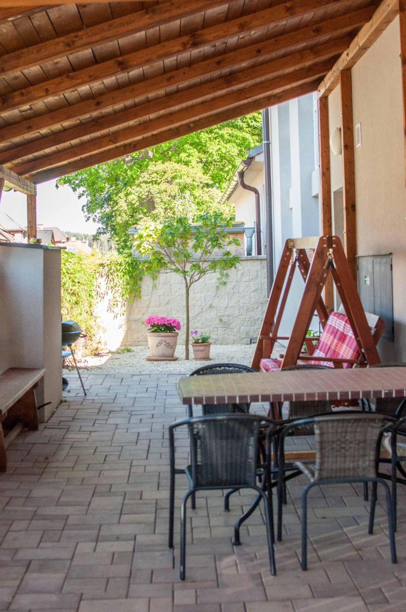 Appartamento Apartmán Železnice Esterno foto