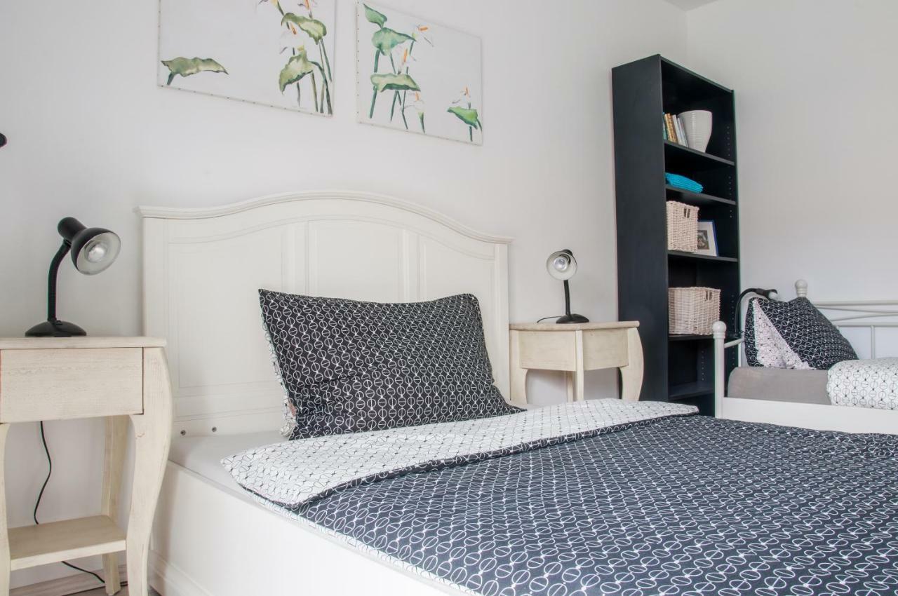 Appartamento Apartmán Železnice Esterno foto