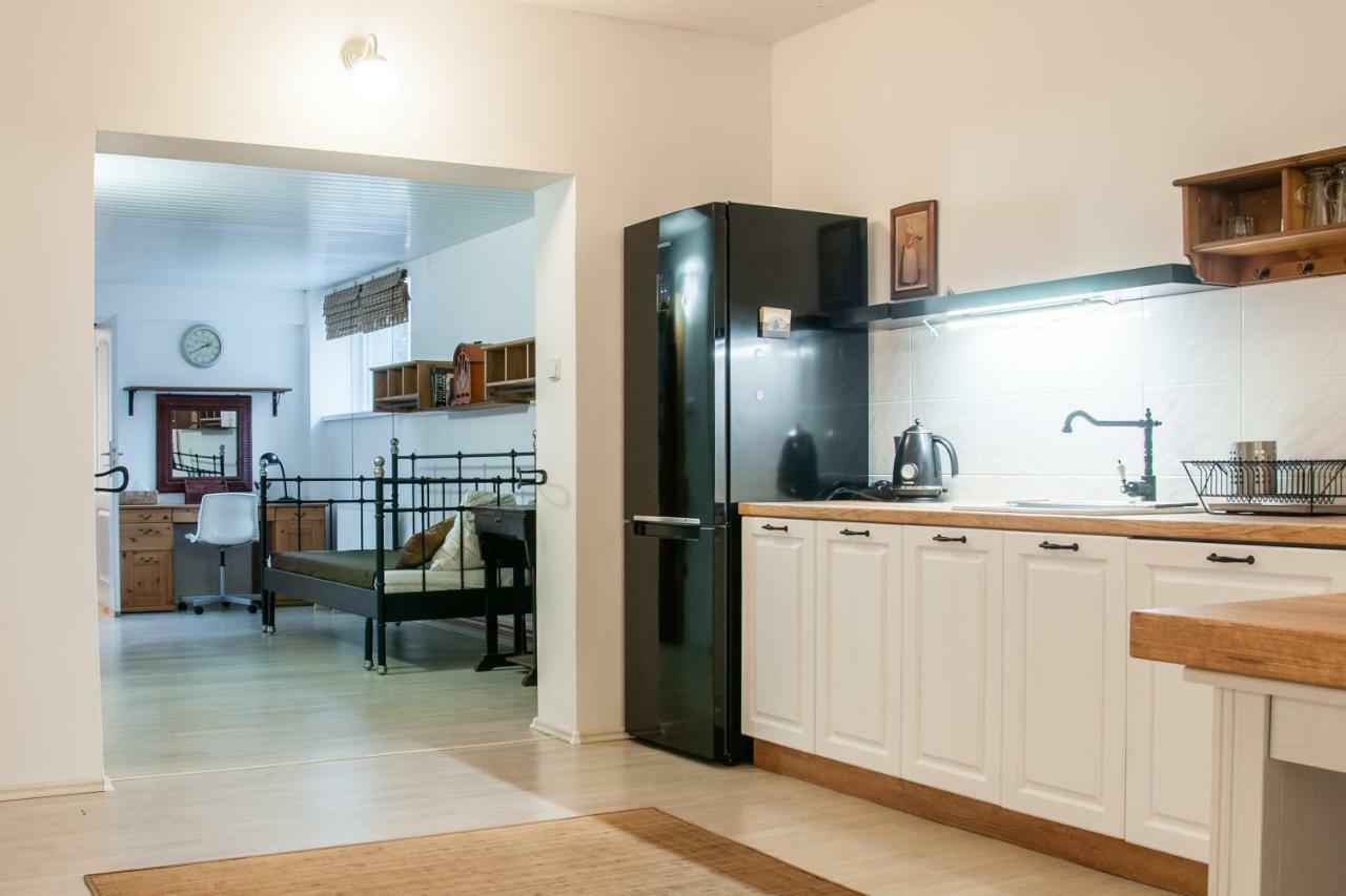 Appartamento Apartmán Železnice Esterno foto